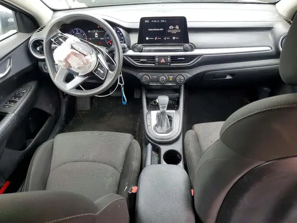 3KPF24ADXPE585765 2023 KIA FORTE - Image 8