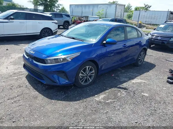 3KPF24ADXPE585796 2023 KIA FORTE - Image 2