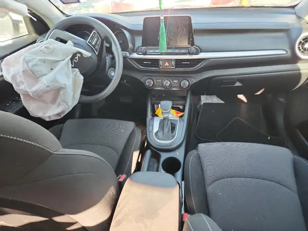 3KPF24ADXPE586575 2023 KIA FORTE - Image 8