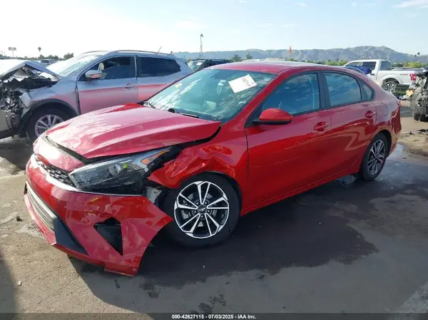 3KPF24ADXPE592103 2023 KIA FORTE - Image 2