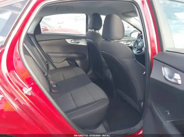 3KPF24ADXPE592103 2023 KIA FORTE - Image 8