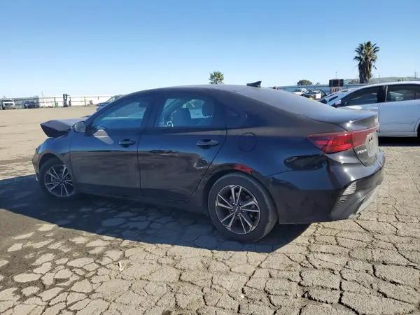 3KPF24ADXPE592571 2023 KIA FORTE - Image 2