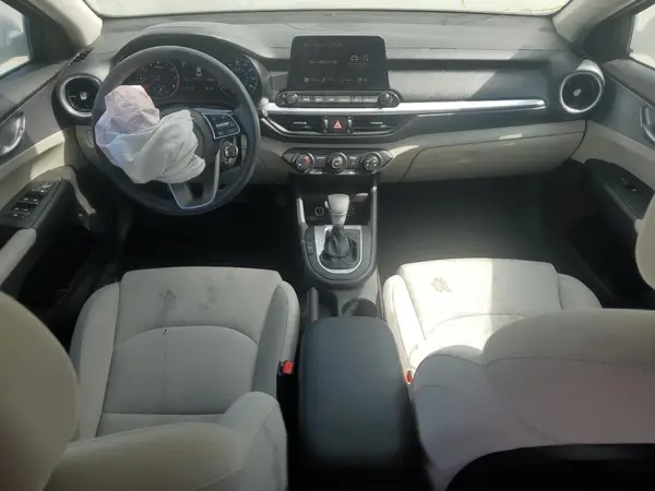 3KPF24ADXPE592571 2023 KIA FORTE - Image 8