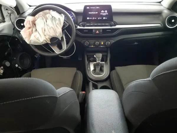3KPF24ADXPE593123 2023 KIA FORTE - Image 8