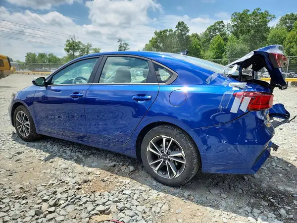 3KPF24ADXPE596815 2023 KIA FORTE - Image 2