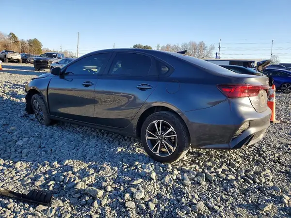 3KPF24ADXPE596975 2023 KIA FORTE - Image 2