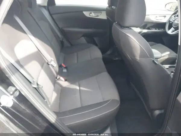 3KPF24ADXPE597835 2023 KIA FORTE - Image 8