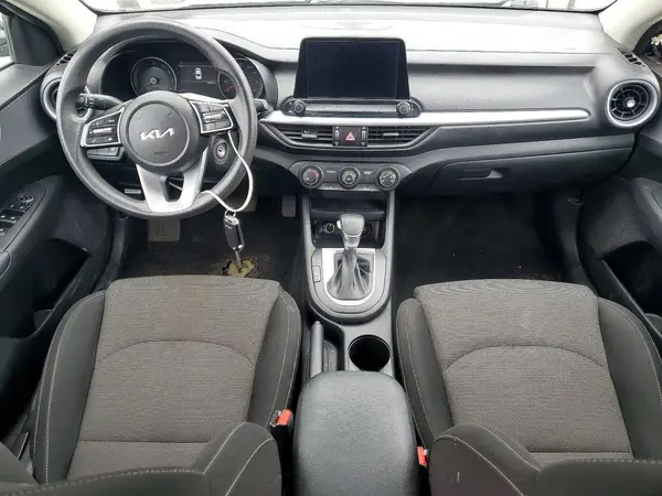 3KPF24ADXPE600667 2023 KIA FORTE - Image 8