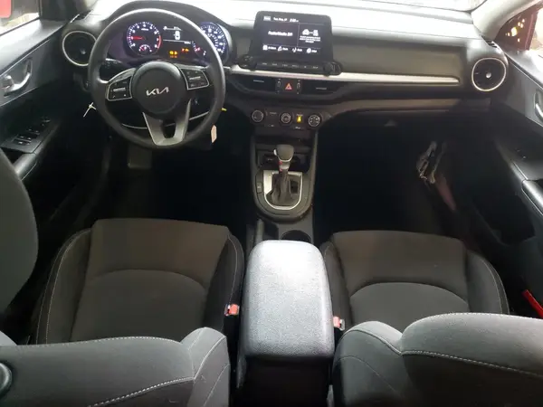 3KPF24ADXPE600927 2023 KIA FORTE - Image 8