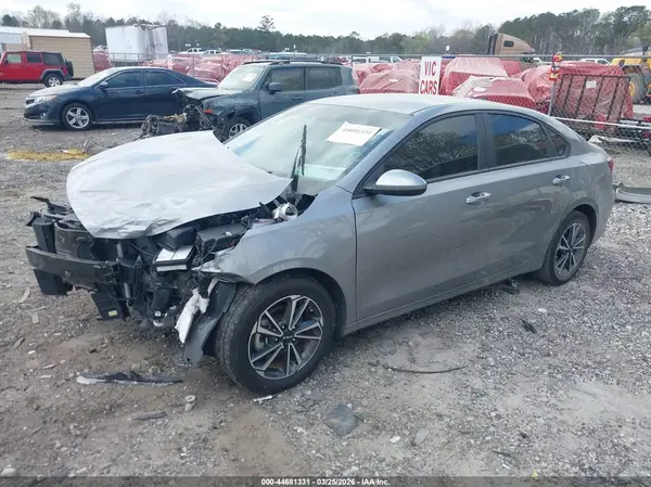 3KPF24ADXPE601060 2023 KIA FORTE - Image 2