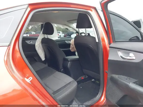 3KPF24ADXPE602922 2023 KIA FORTE - Image 8