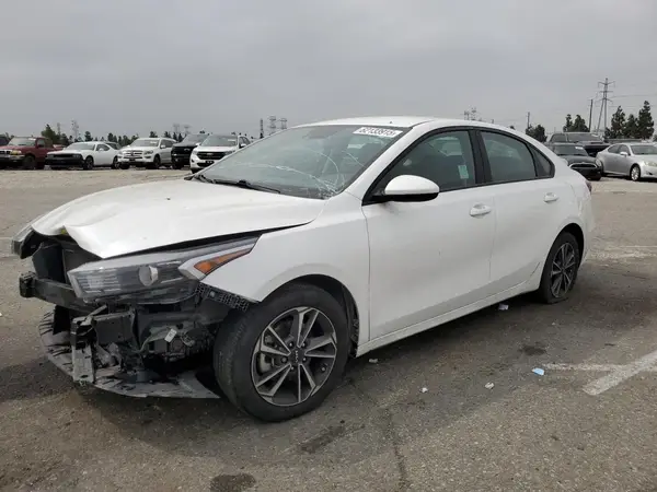 3KPF24ADXPE605075 2023 KIA FORTE - Image 1