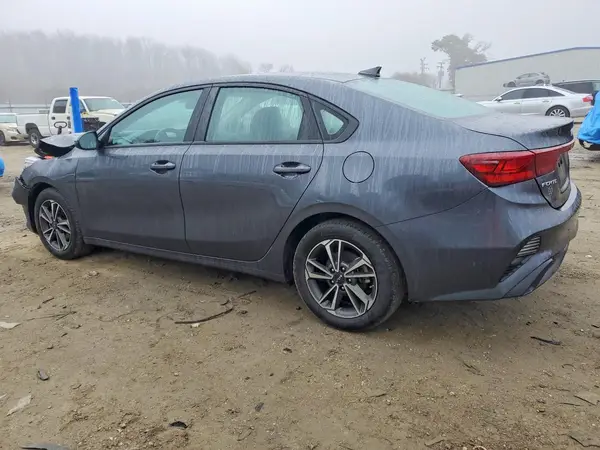 3KPF24ADXPE606534 2023 KIA FORTE - Image 2