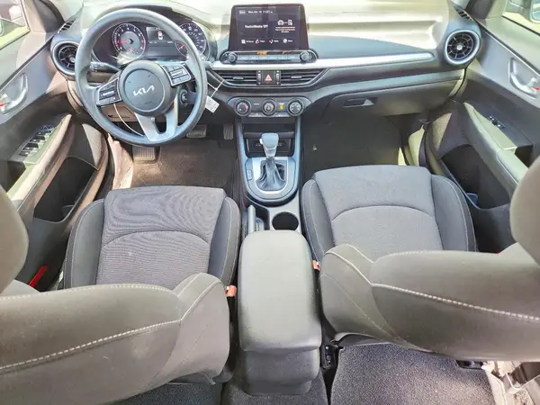 3KPF24ADXPE608753 2023 KIA FORTE - Image 8