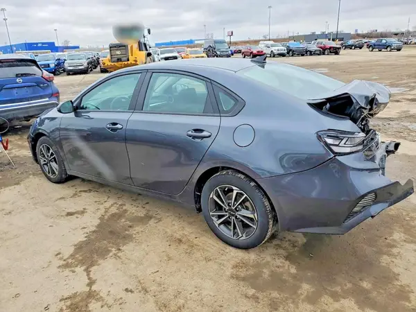3KPF24ADXPE608851 2023 KIA FORTE - Image 2