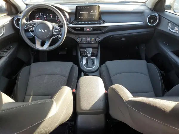 3KPF24ADXPE609594 2023 KIA FORTE - Image 8