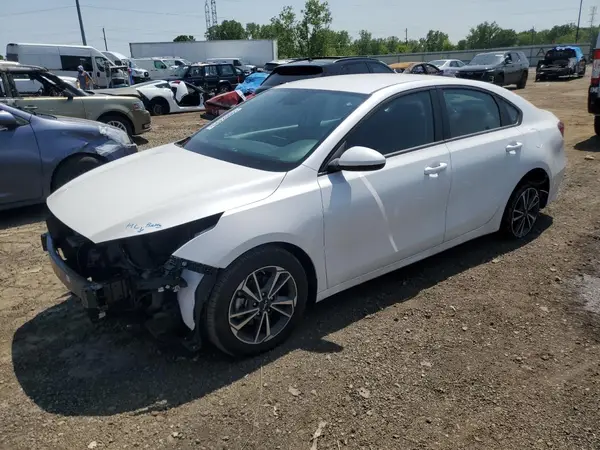 3KPF24ADXPE609630 2023 KIA FORTE - Image 1