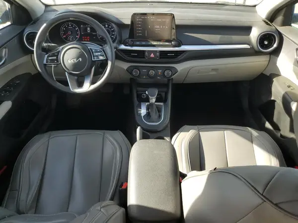 3KPF24ADXPE609756 2023 KIA FORTE - Image 8