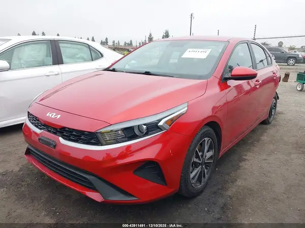 3KPF24ADXPE612723 2023 KIA FORTE - Image 2