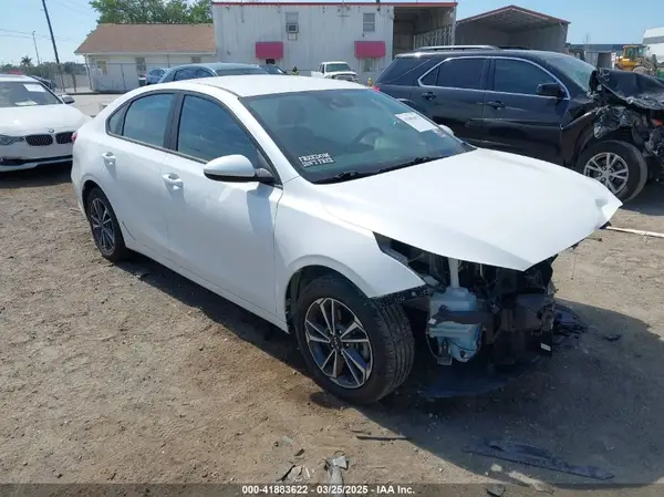 3KPF24ADXPE616240 2023 KIA FORTE - Image 1