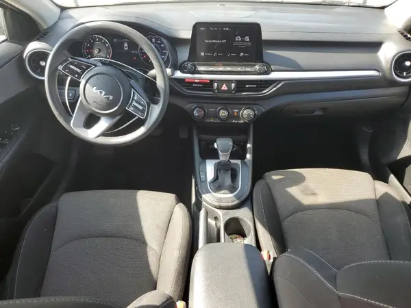 3KPF24ADXPE620191 2023 KIA FORTE - Image 8