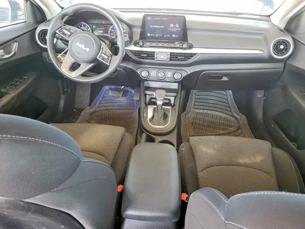 3KPF24ADXPE620224 2023 KIA FORTE - Image 8