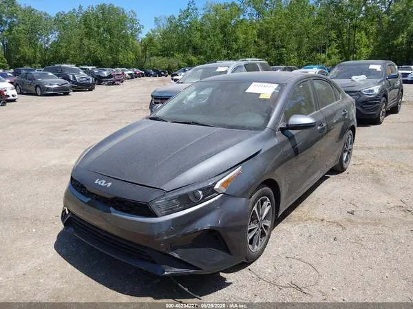 3KPF24ADXPE622121 2023 KIA FORTE - Image 2