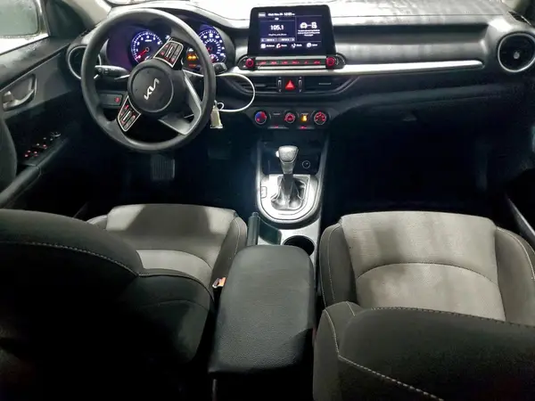 3KPF24ADXPE624774 2023 KIA FORTE - Image 8