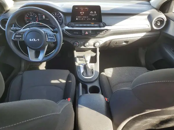 3KPF24ADXPE625424 2023 KIA FORTE - Image 8