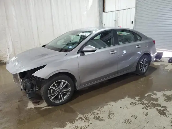 3KPF24ADXPE626203 2023 KIA FORTE - Image 1