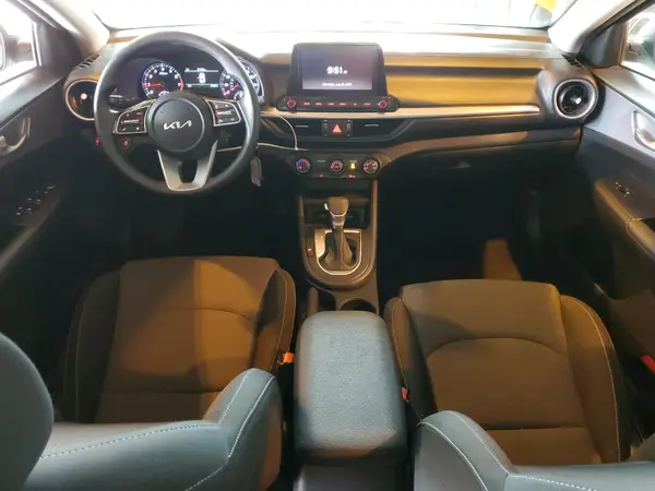 3KPF24ADXPE629568 2023 KIA FORTE - Image 8