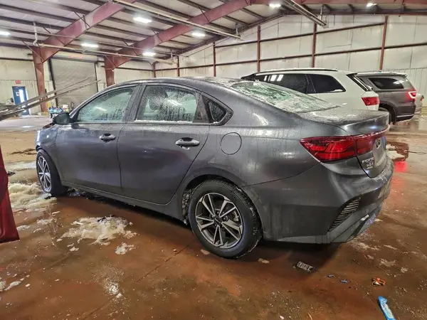 3KPF24ADXPE634494 2023 KIA FORTE - Image 2
