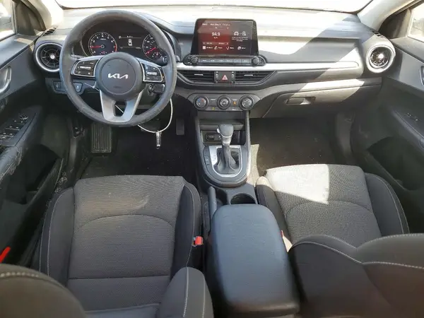3KPF24ADXPE635497 2023 KIA FORTE - Image 8