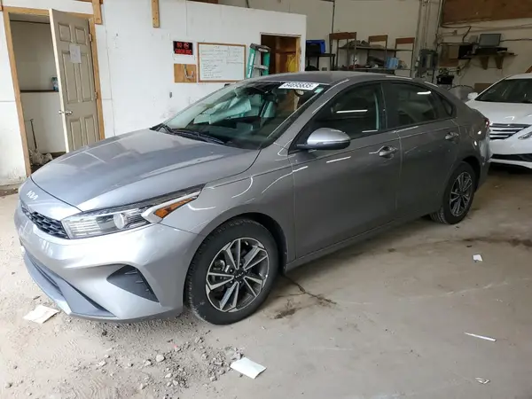 3KPF24ADXPE635774 2023 KIA FORTE - Image 1