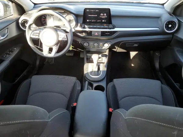 3KPF24ADXPE637847 2023 KIA FORTE - Image 8