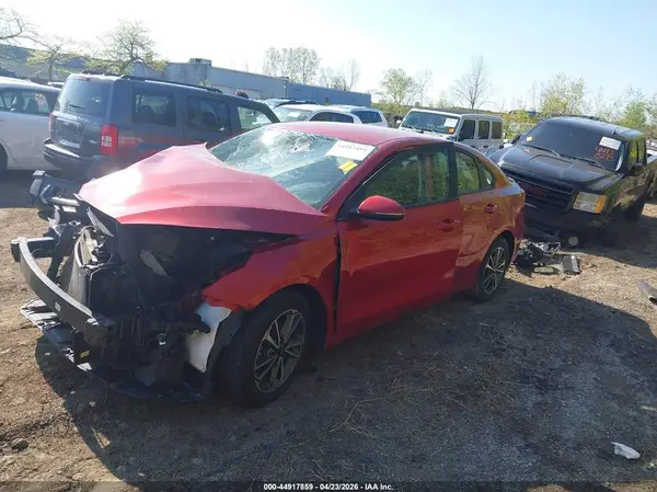 3KPF24ADXPE639727 2023 KIA FORTE - Image 2