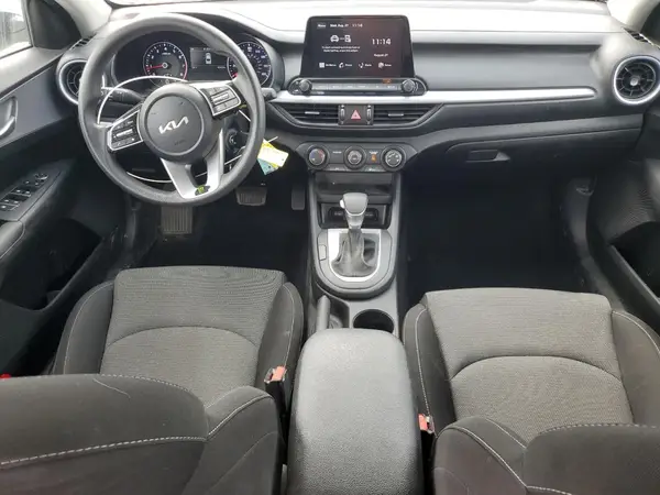 3KPF24ADXPE641560 2023 KIA FORTE - Image 8