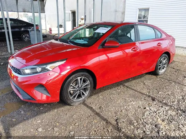 3KPF24ADXPE642417 2023 KIA FORTE - Image 2