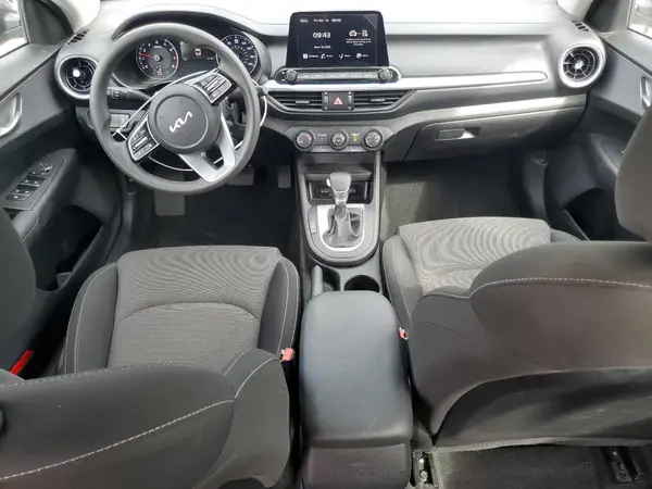3KPF24ADXPE642644 2023 KIA FORTE - Image 8