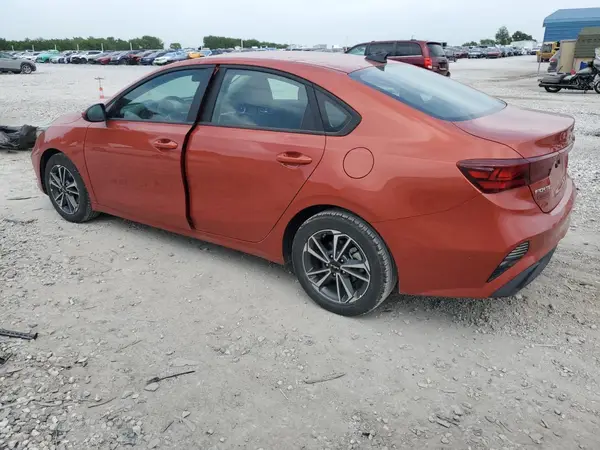 3KPF24ADXPE645236 2023 KIA FORTE - Image 2