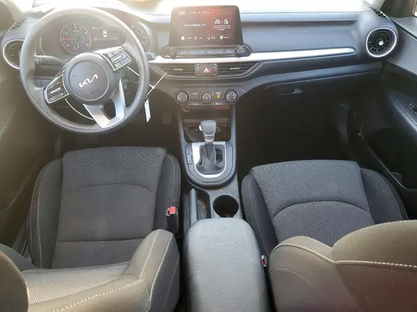 3KPF24ADXPE645642 2023 KIA FORTE - Image 8
