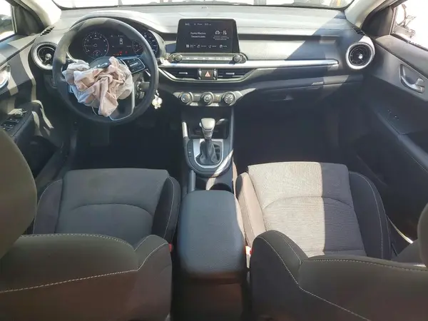 3KPF24ADXPE646497 2023 KIA FORTE - Image 8