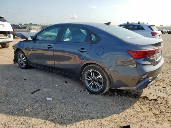 3KPF24ADXPE648606 2023 KIA FORTE - Image 2