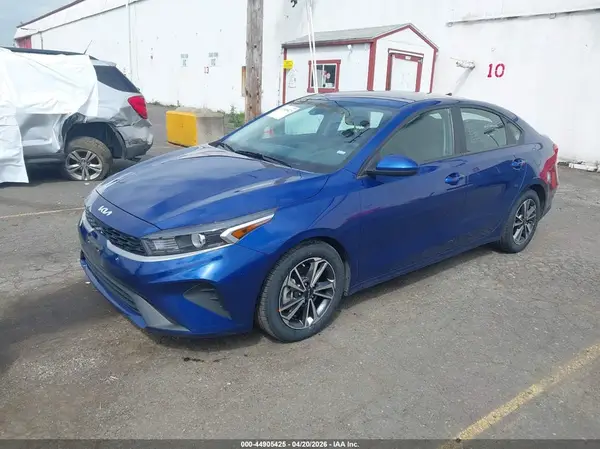3KPF24ADXPE648816 2023 KIA FORTE - Image 2