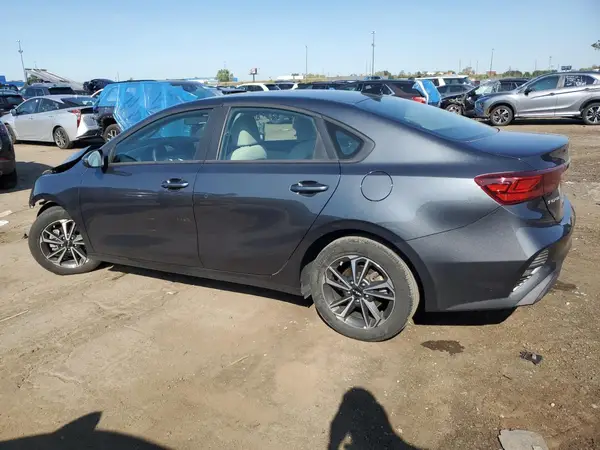 3KPF24ADXPE652252 2023 KIA FORTE - Image 2