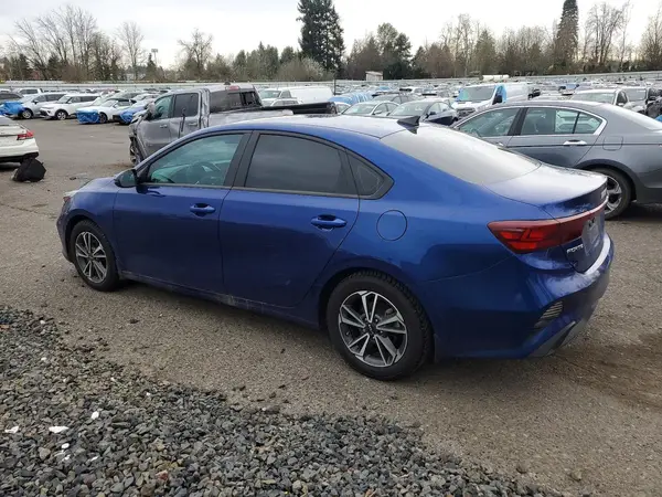 3KPF24ADXPE652459 2023 KIA FORTE - Image 2