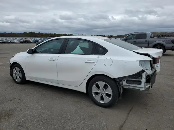 3KPF24ADXPE657287 2023 KIA FORTE - Image 2