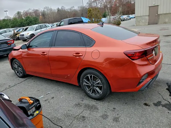 3KPF24ADXPE657760 2023 KIA FORTE - Image 2