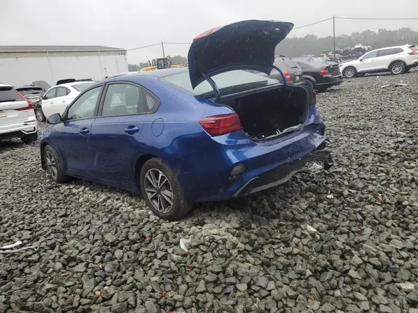 3KPF24ADXPE663140 2023 KIA FORTE - Image 2