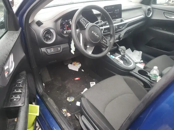 3KPF24ADXPE663140 2023 KIA FORTE - Image 8